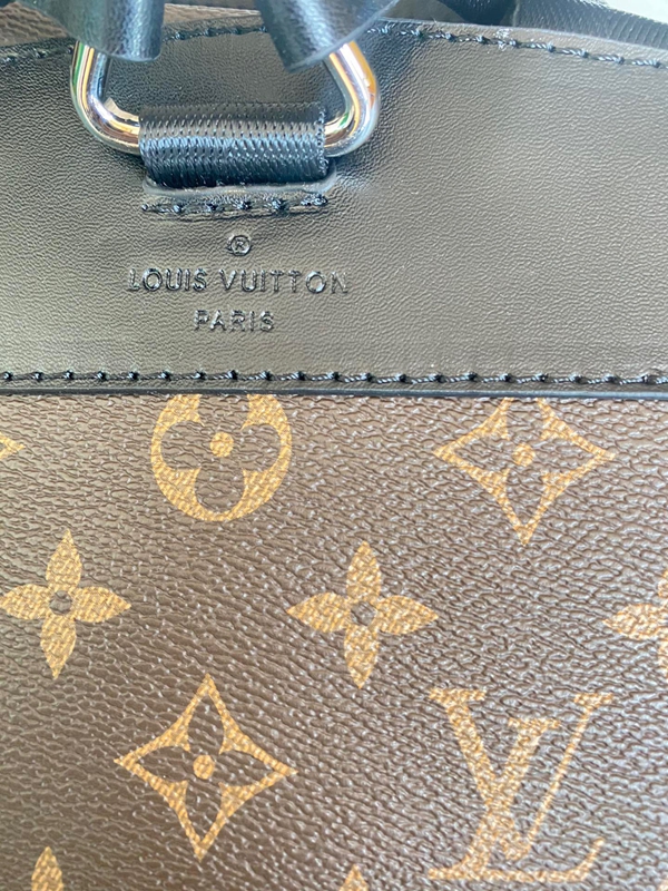 ルイヴィトンバッグ角部分ディテール